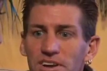 Азиатке нравится получать удовольствие