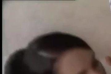 Хардкор трах на столе с брюнеткой