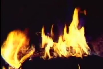 Усатый перец натянул двух прошмандовок