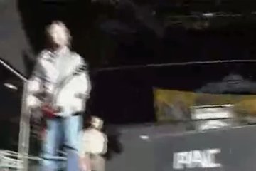 Трахнута во время рок-концерта