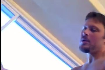 Бородатый перец знатно присунул подружке