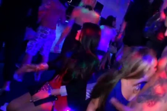 Стриптизерша на девичнике. Стриптизерша на девичнике