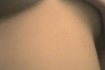 Хочет, чтобы друг снимал ее мастурбацию