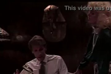 У одних людей проблемы, а другие трахаются