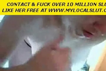 Минетчица с утра за свое взялась