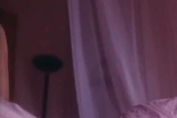 Поздно вечером и поболтать, и по-трахаться можно