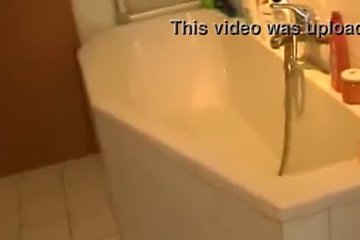 Отсасывала, пока член с вагиной не стали ближе