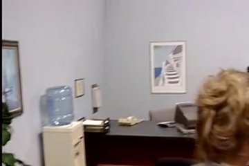 Кажется, кто-то в офисе лишний