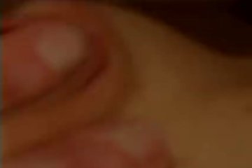 Хардкор секс в достаточно живописном месте на траве