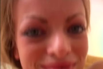 То членом, то страпоном драконит влагалище подружки