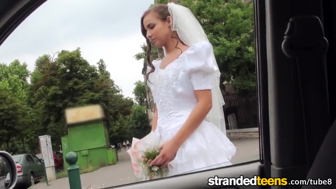 Порно видео невеста изменяет до свадьбы за 3 месяца до свадьбы