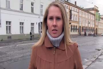 Трахаться на улице весной совсем не холодно