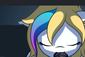 Маленькая пони в мультике ловко отсасывает большой член приятеля