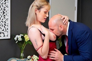 Выебли невесту на свадьбе порно видео