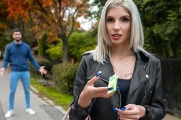 За деньги да — побыл куколдом и посмотрел как телку ебут