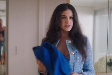 Сделал мелкие домашние дела и жарко выебал зрелую красотку