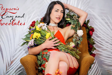 Стройная мачеха на юбилей получает в подарок хуй пасынка