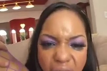 Анальный секс с шикарной мулаткой